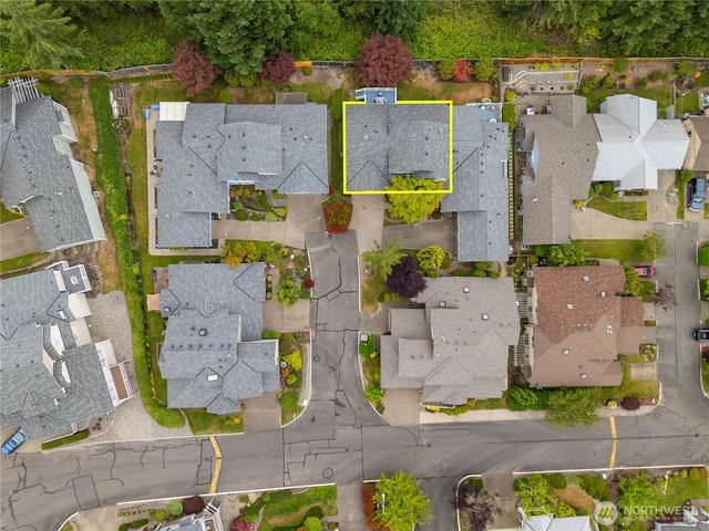 9766 Ebbtide Lane NW, Silverdale, WA 98383