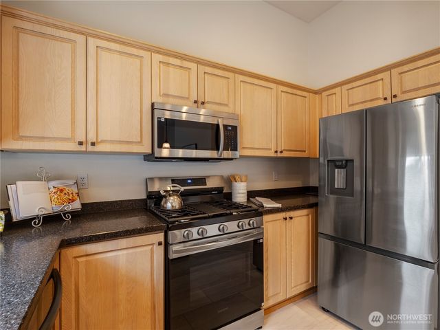 9766 Ebbtide Lane NW, Silverdale, WA 98383