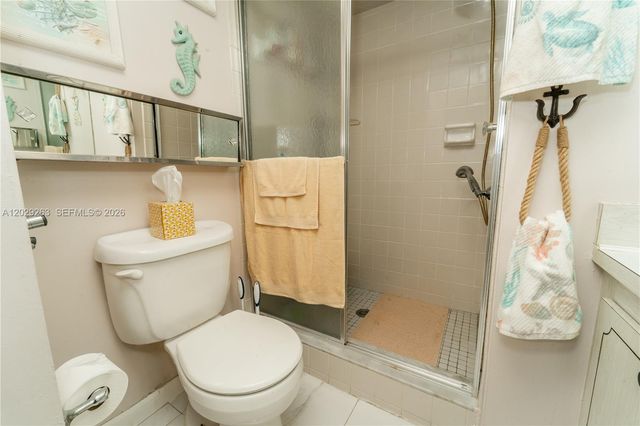 2811 N Pine Island Rd 102, Sunrise, FL 33322