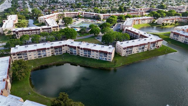 2811 N Pine Island Rd 102, Sunrise, FL 33322