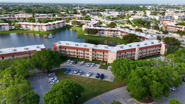 2811 N Pine Island Rd 102, Sunrise, FL 33322