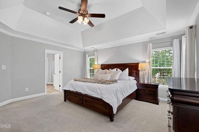 6220 Amber Bluffs Crescent, Raleigh, NC 27616