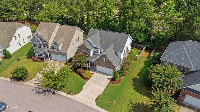 6220 Amber Bluffs Crescent, Raleigh, NC 27616