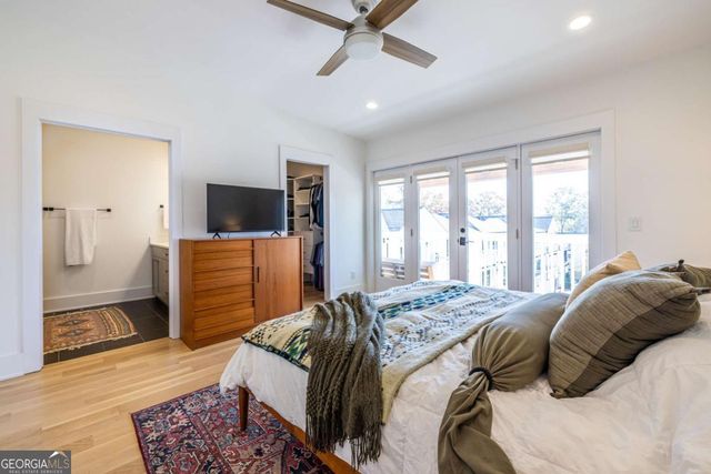 812 W College Avenue, Decatur, GA 30030