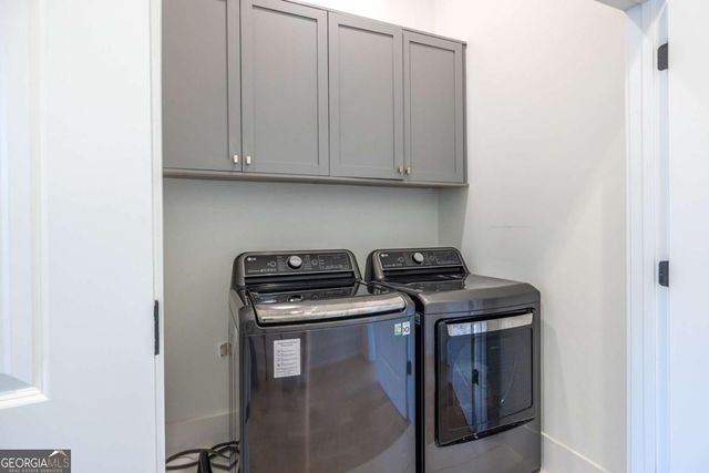 812 W College Avenue, Decatur, GA 30030