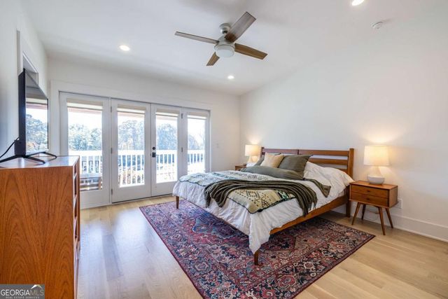 812 W College Avenue, Decatur, GA 30030