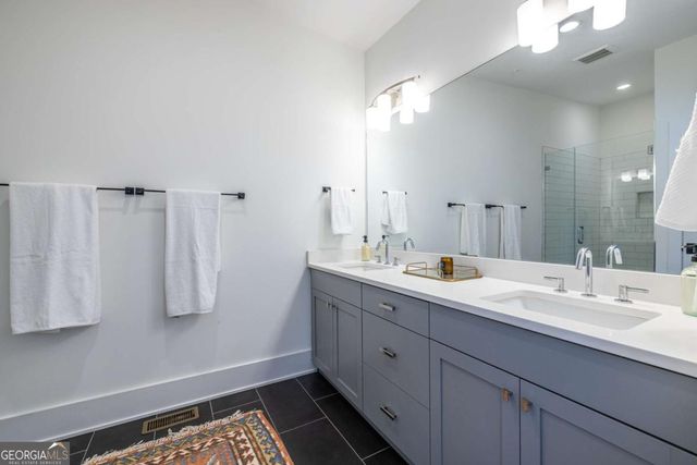 812 W College Avenue, Decatur, GA 30030