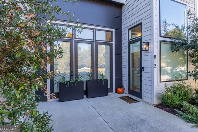 812 W College Avenue, Decatur, GA 30030