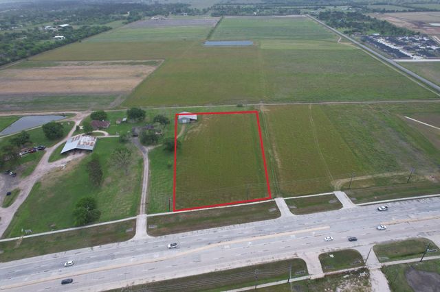 000 Fm 2100 Road, Crosby, TX 77532