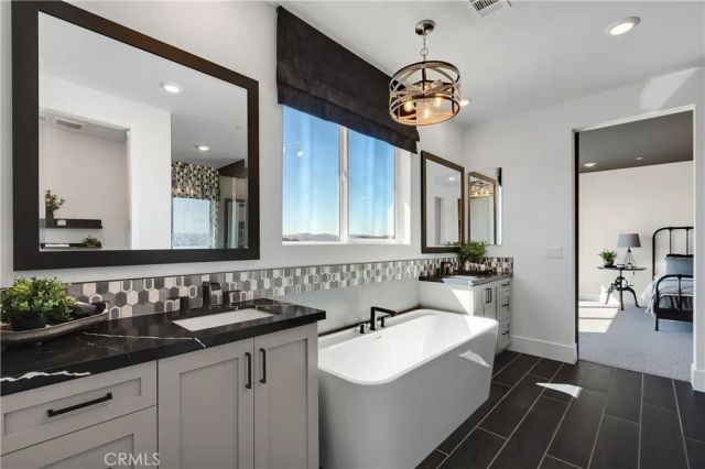 29907 Vintage Court, Castaic, CA 91384