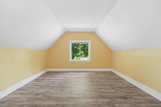 901 31st Avenue N, Minneapolis, MN 55411