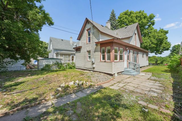 901 31st Avenue N, Minneapolis, MN 55411