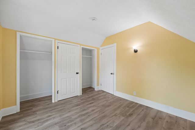 901 31st Avenue N, Minneapolis, MN 55411