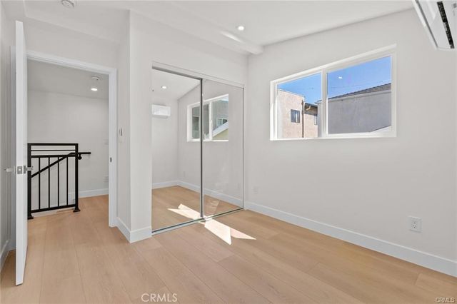 1133 B N Maryland, Glendale, CA 91207