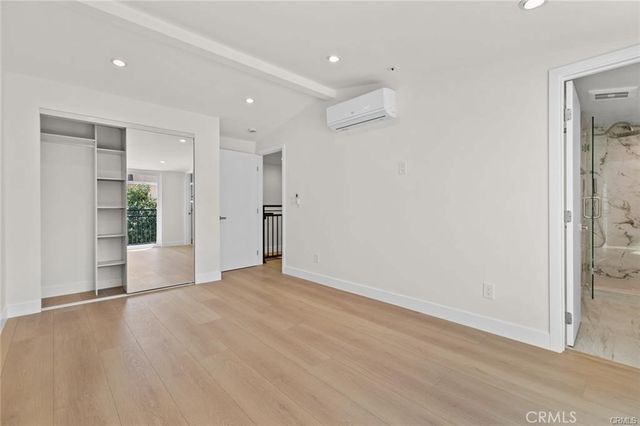 1133 B N Maryland, Glendale, CA 91207