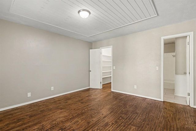 11008 Springhollow Road, Oklahoma City, OK 73120
