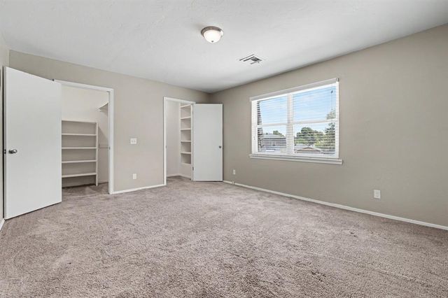 11008 Springhollow Road, Oklahoma City, OK 73120