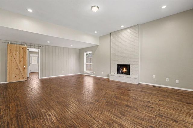 11008 Springhollow Road, Oklahoma City, OK 73120