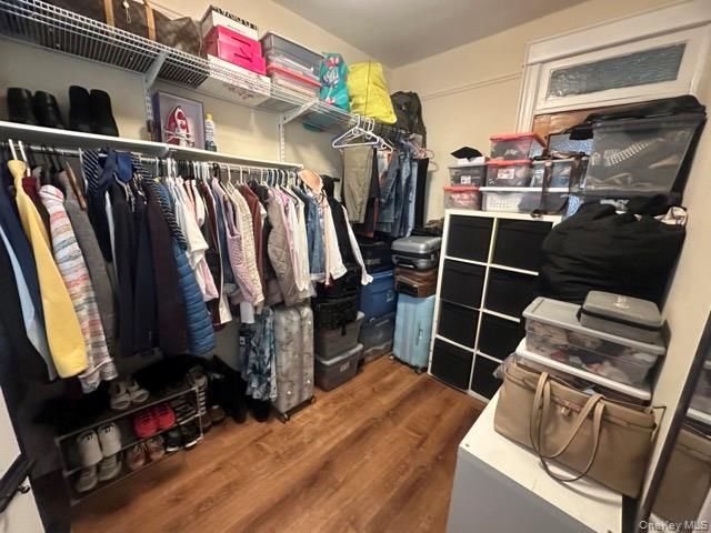 6050 Putnam Avenue, Ridgewood, NY 11385