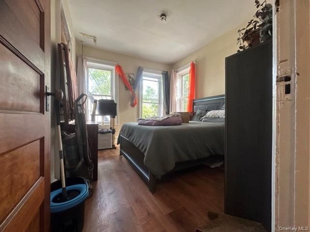 6050 Putnam Avenue, Ridgewood, NY 11385