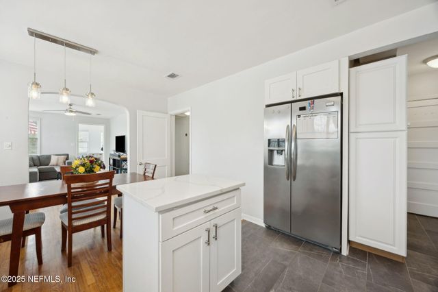 1364 PINEGROVE Court, Jacksonville, FL 32205