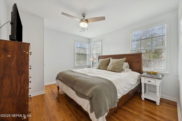 1364 PINEGROVE Court, Jacksonville, FL 32205