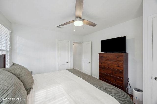 1364 PINEGROVE Court, Jacksonville, FL 32205