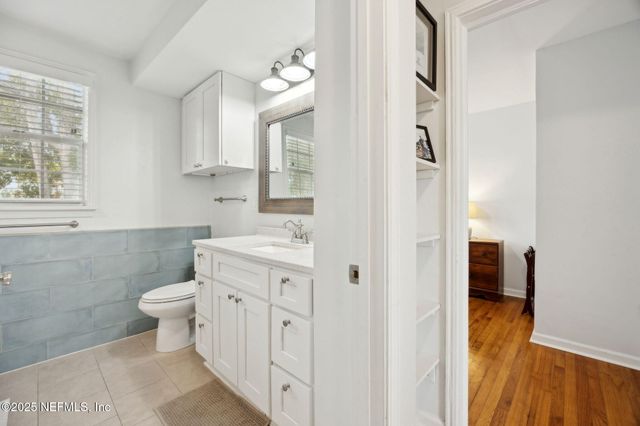 1364 PINEGROVE Court, Jacksonville, FL 32205