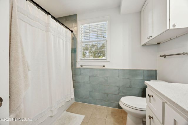 1364 PINEGROVE Court, Jacksonville, FL 32205