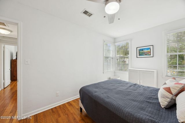 1364 PINEGROVE Court, Jacksonville, FL 32205