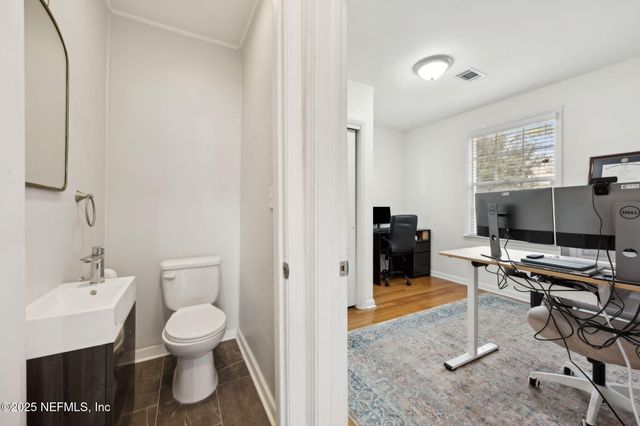 1364 PINEGROVE Court, Jacksonville, FL 32205