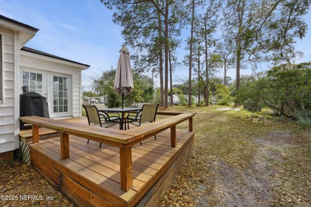 1364 PINEGROVE Court, Jacksonville, FL 32205