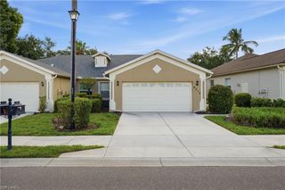 8018 Tauren CT, Naples, FL 34119