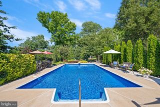 1512 MARSH RD, Wilmington, DE 19803
