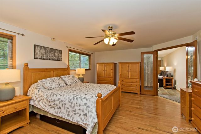 25040 180th Avenue SE, Kent, WA 98042
