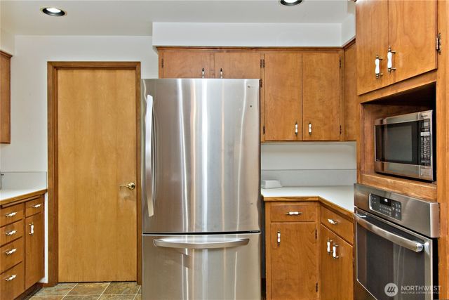 25040 180th Avenue SE, Kent, WA 98042