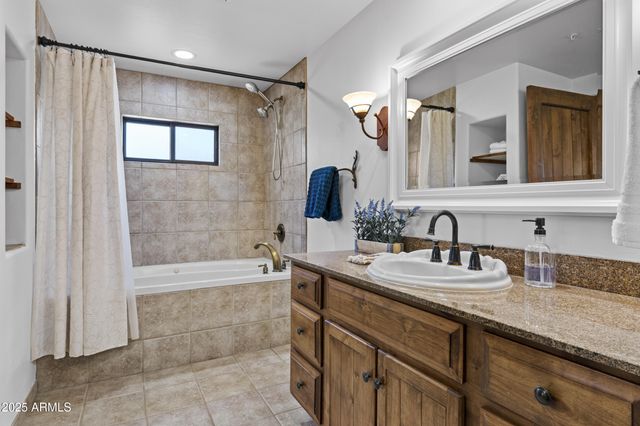 36601 N MULE TRAIN Road D18, Carefree, AZ 85377