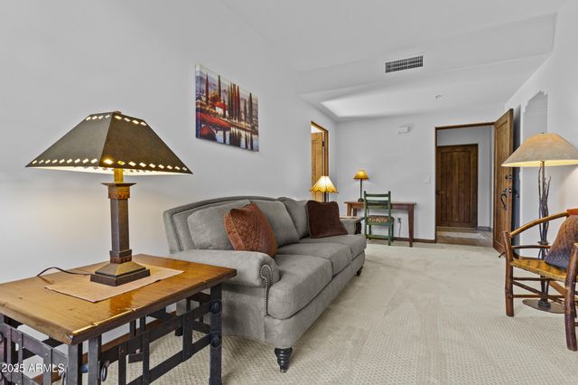 36601 N MULE TRAIN Road D18, Carefree, AZ 85377