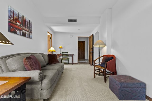 36601 N MULE TRAIN Road D18, Carefree, AZ 85377