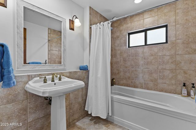 36601 N MULE TRAIN Road D18, Carefree, AZ 85377