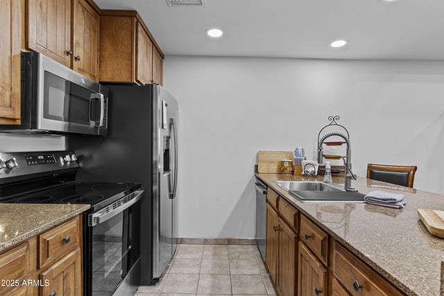 36601 N MULE TRAIN Road D18, Carefree, AZ 85377