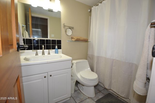 3313 N 68TH Street 227, Scottsdale, AZ 85251