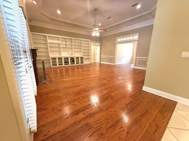 12 Harrington Ln, Dothan, AL 36305