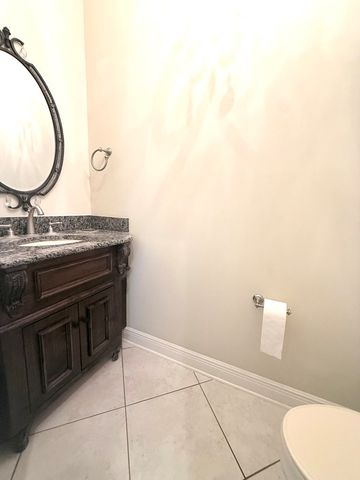 12 Harrington Ln, Dothan, AL 36305