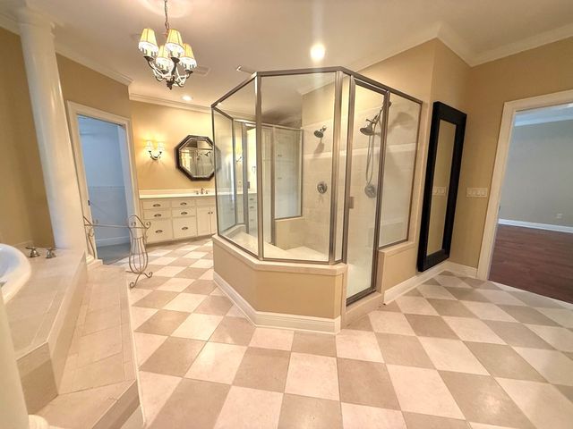12 Harrington Ln, Dothan, AL 36305