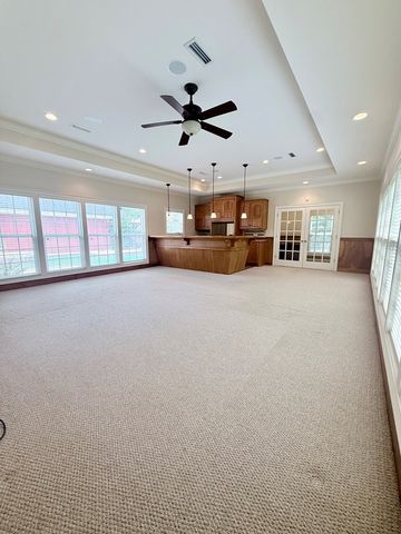 12 Harrington Ln, Dothan, AL 36305