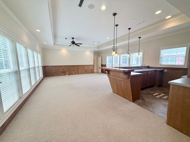 12 Harrington Ln, Dothan, AL 36305