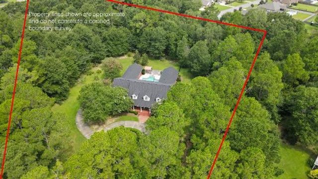 12 Harrington Ln, Dothan, AL 36305