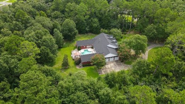 12 Harrington Ln, Dothan, AL 36305
