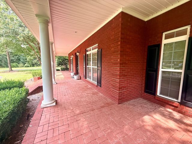 12 Harrington Ln, Dothan, AL 36305